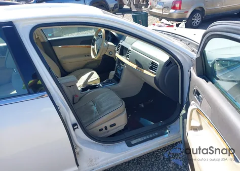 2011 Lincoln Mkz Hybrid z USA, uszkodzony, nr VIN 3LNDL2L37BR760127